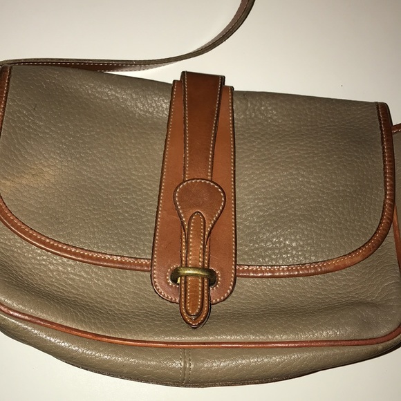 Vintage Dooney and Bourke flap bag - Picture 3 of 16